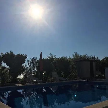 Lukas Ξενοδοχείο Gradac (Split-Dalmatia)